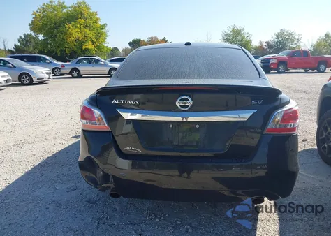 2015 Nissan Altima 2.5 Sv из США, поврежденный, VIN 1N4AL3AP7FC293837